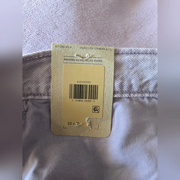 Levi's Lavender Mid Rise '94 Baggy Denim Jeans 32 x 31 NWT - Picture 9 of 14